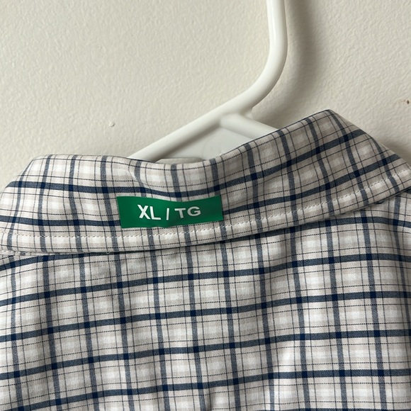 NWOT - Kirkland Signature Short Sleeve Button Down Sport Shirts - Picture 7 of 7